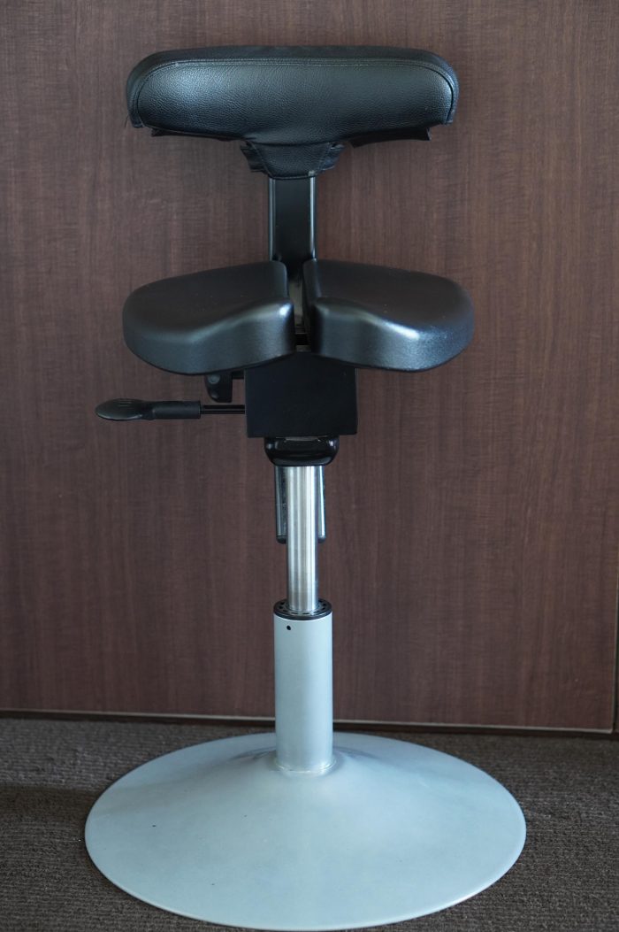 アーユル チェア Ayur-chair こわれる ルナ 丸ベース 足置きリング 
