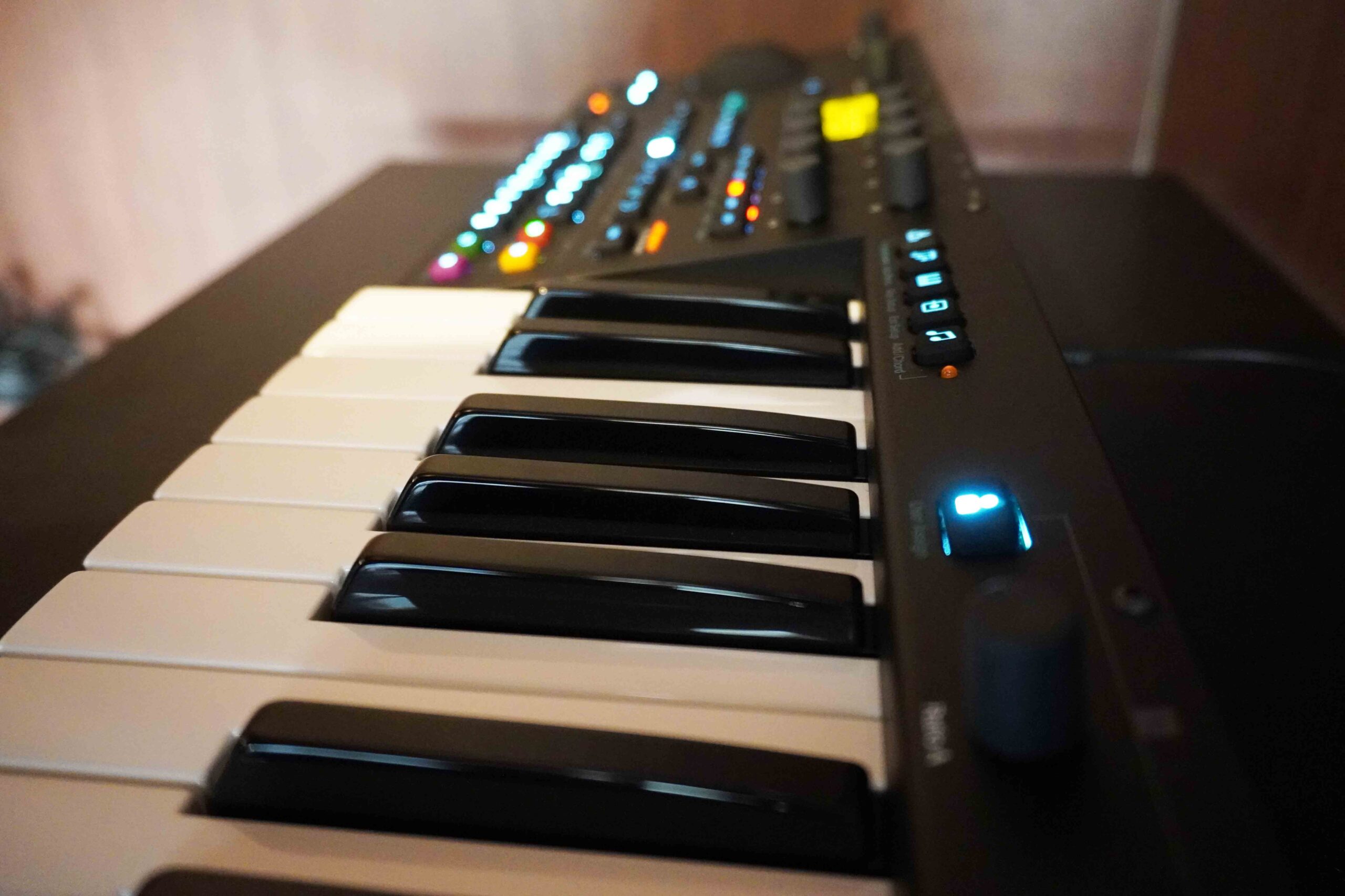 Elektron Digitone Keysレビュー｜鍵盤タイプで操作性の不満は解消され 