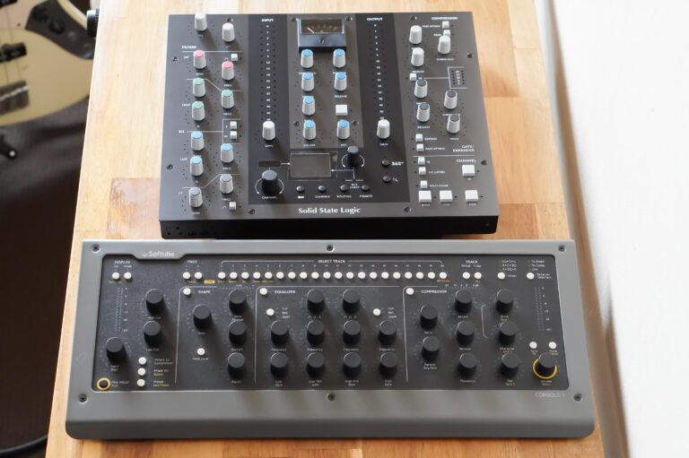 SSL UF1発売！デスクサイズの本格フィジコン登場！ DTM DRIVER!