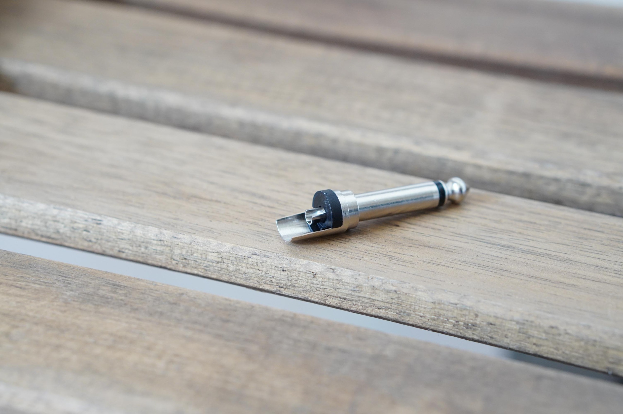 シールドケーブルを自作する方法 Belden8412とノイトリックで作ってみた Dtm Driver